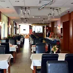 Veritas فندق 3*