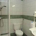 Veritas فندق 3*