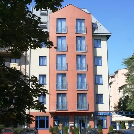 Veritas 3*