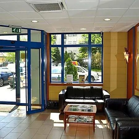 Hotel Veritas 3*