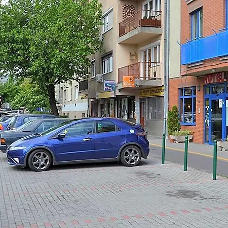 Hotel Veritas