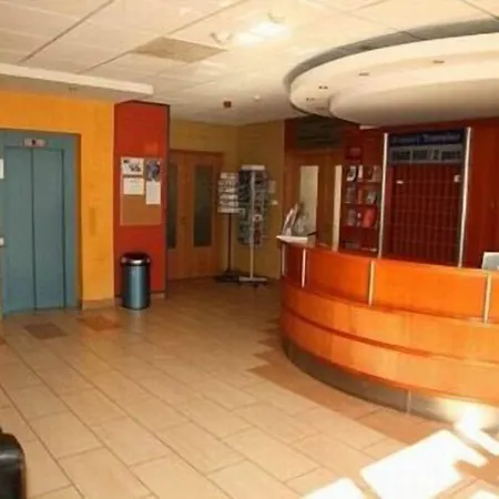 Hotel Veritas